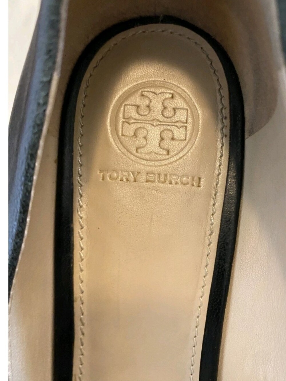 Tory Burch Black Leather Peep-Toe Flats with Gold Logo - Picture 8 of 12